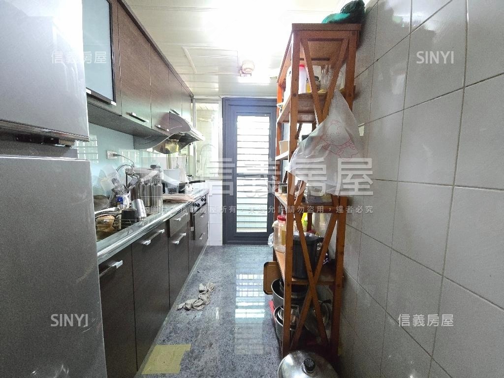 ㊖文心中山醫旁美屋得你心房屋室內格局與周邊環境