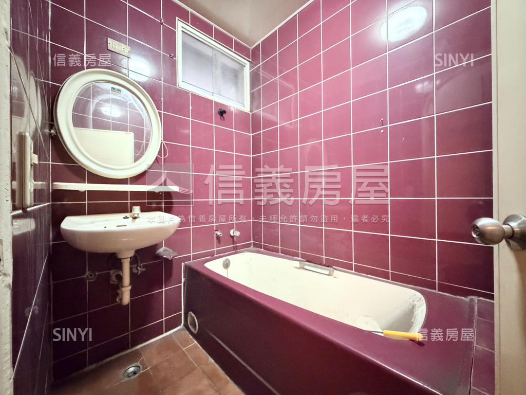 有學區～有北二高真方便房屋室內格局與周邊環境