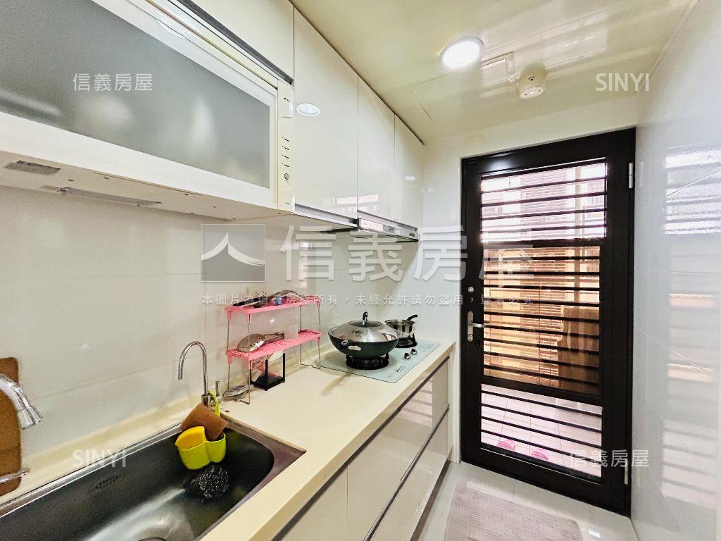 伊東市‧輕軌‧美兩房房屋室內格局與周邊環境