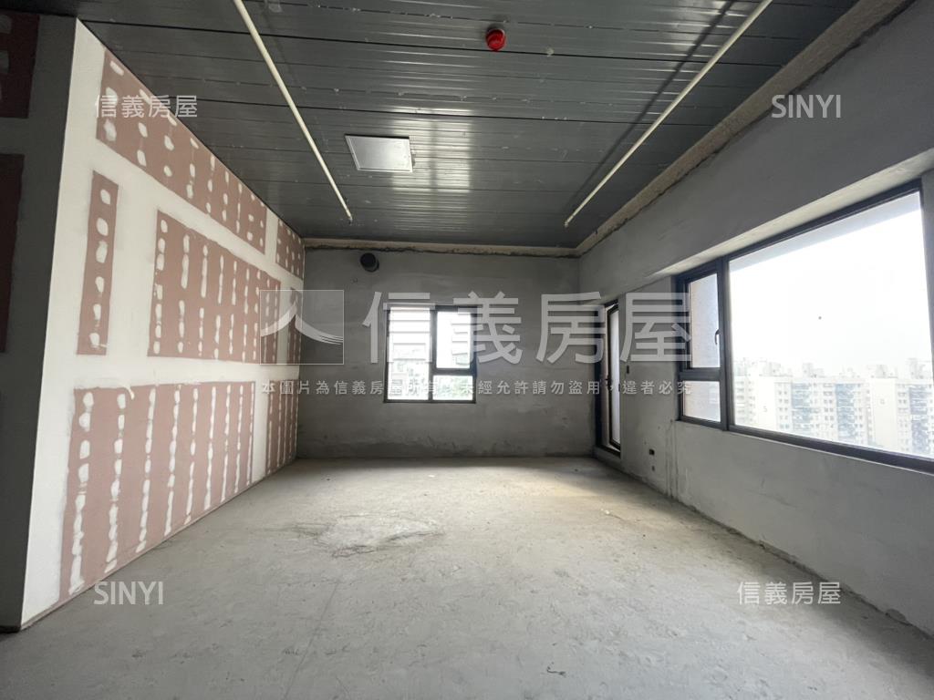 美術館柴山景觀豪邸房屋室內格局與周邊環境