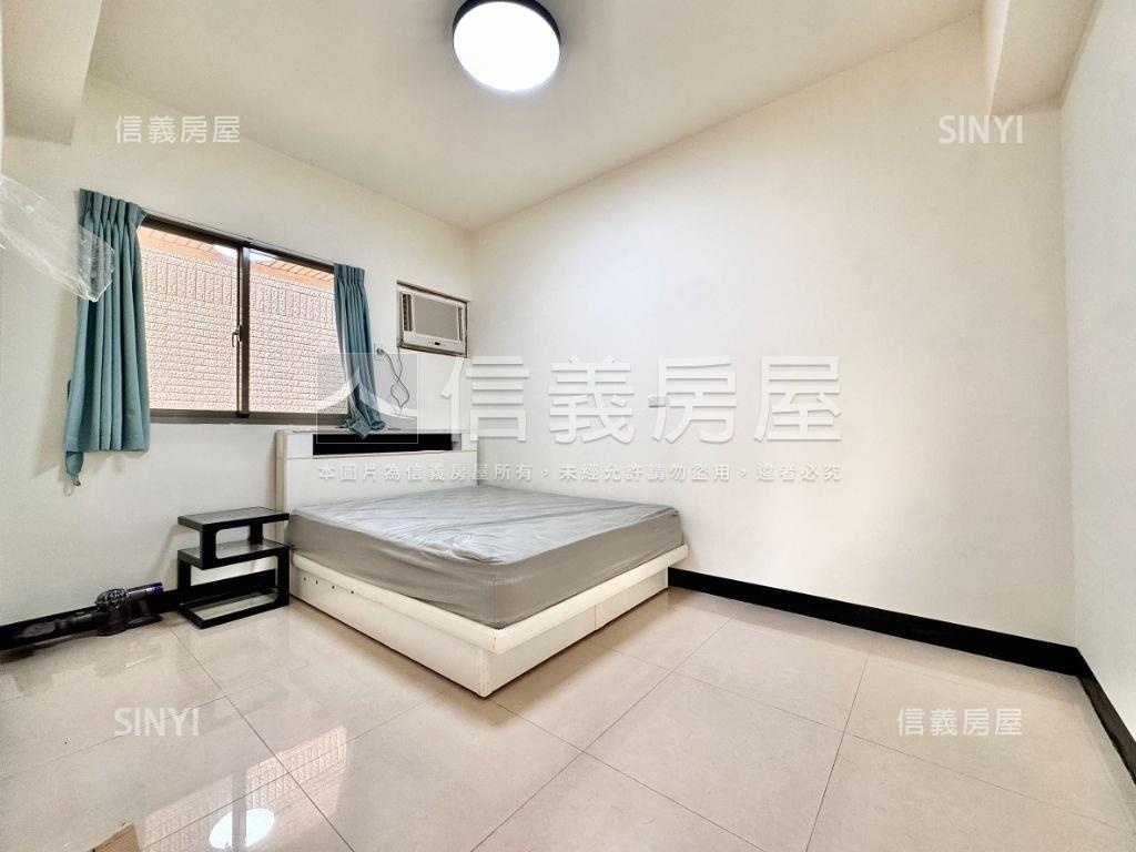 新整理愛河戀採光兩房車位房屋室內格局與周邊環境