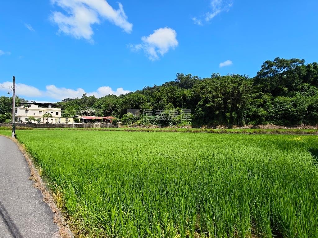 璞玉農地資材室房屋室內格局與周邊環境