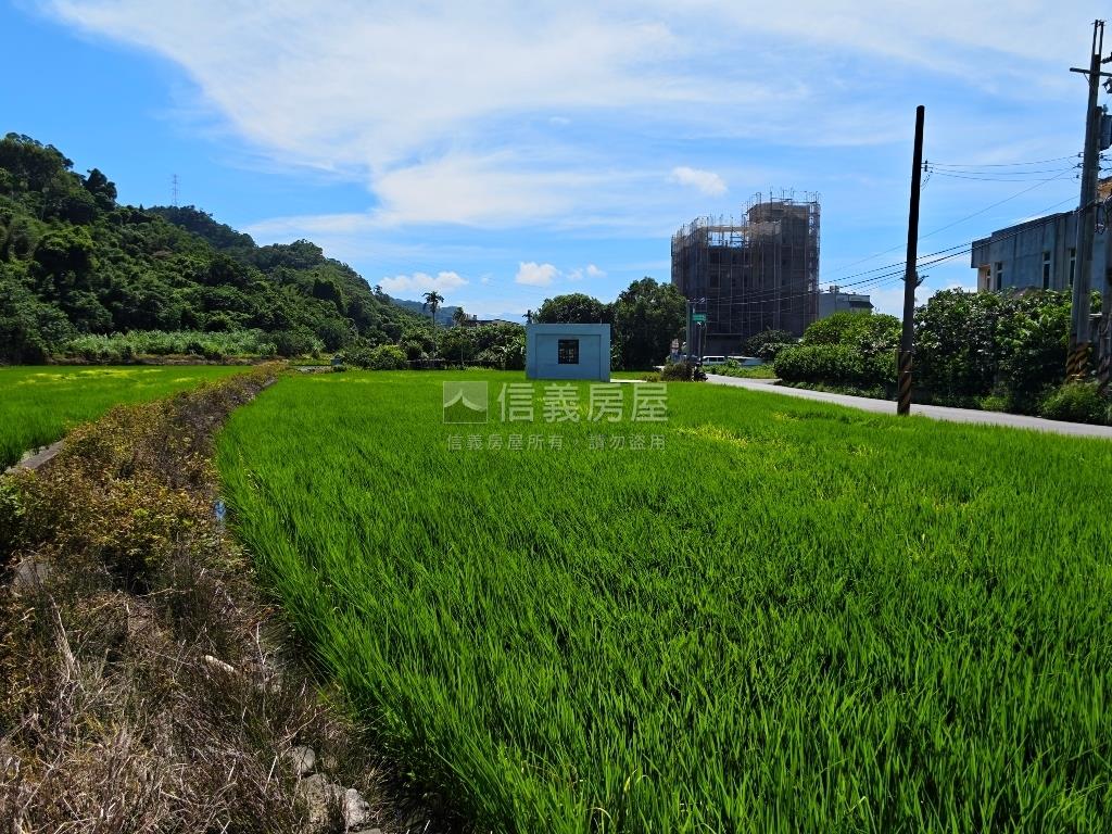 璞玉農地資材室房屋室內格局與周邊環境