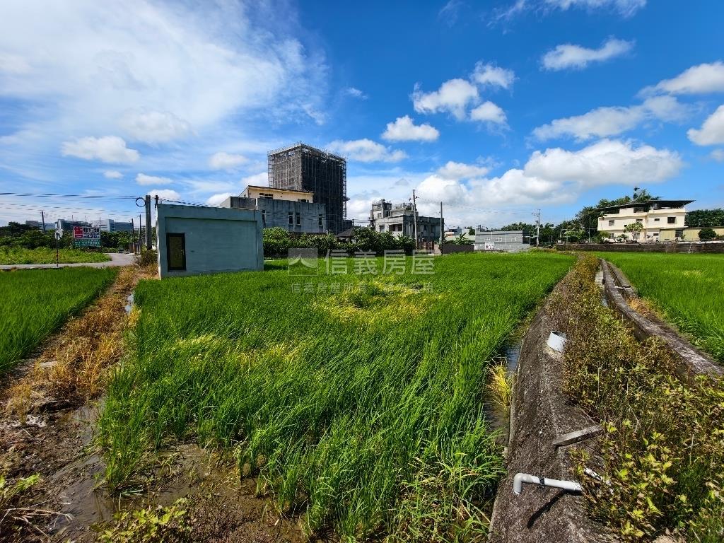 璞玉農地資材室房屋室內格局與周邊環境