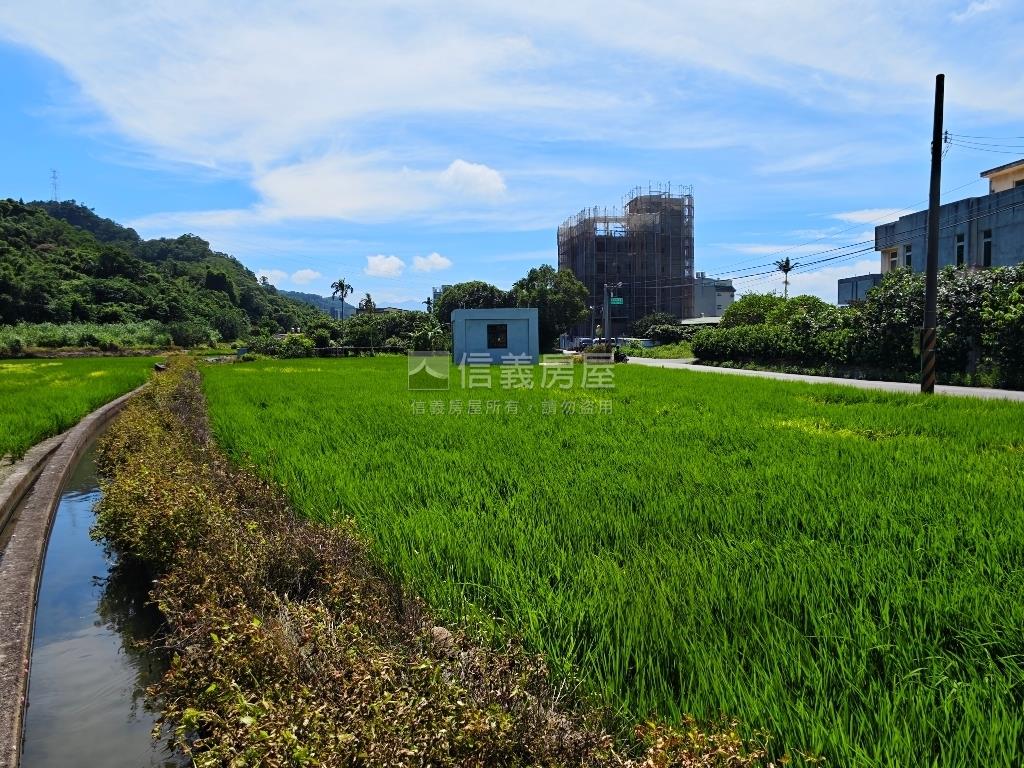 璞玉農地資材室房屋室內格局與周邊環境