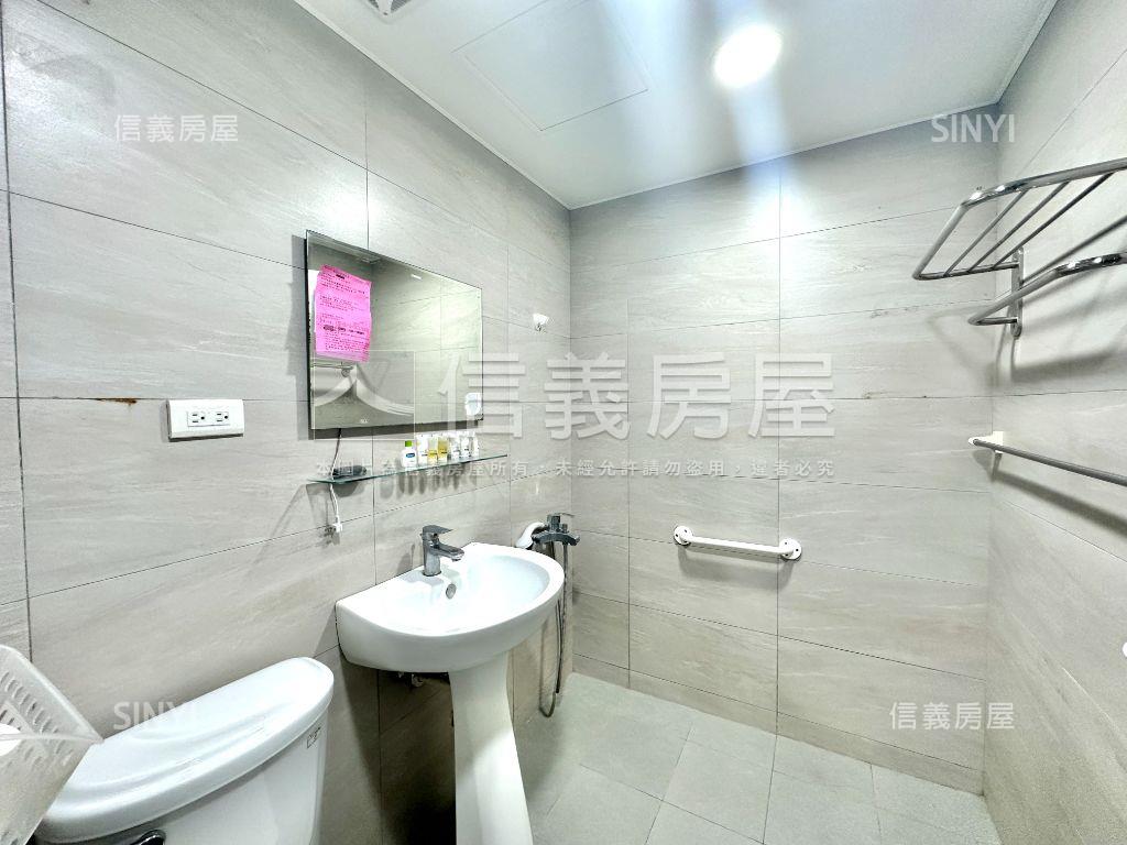 近後山埤龍華邊間電梯三房房屋室內格局與周邊環境