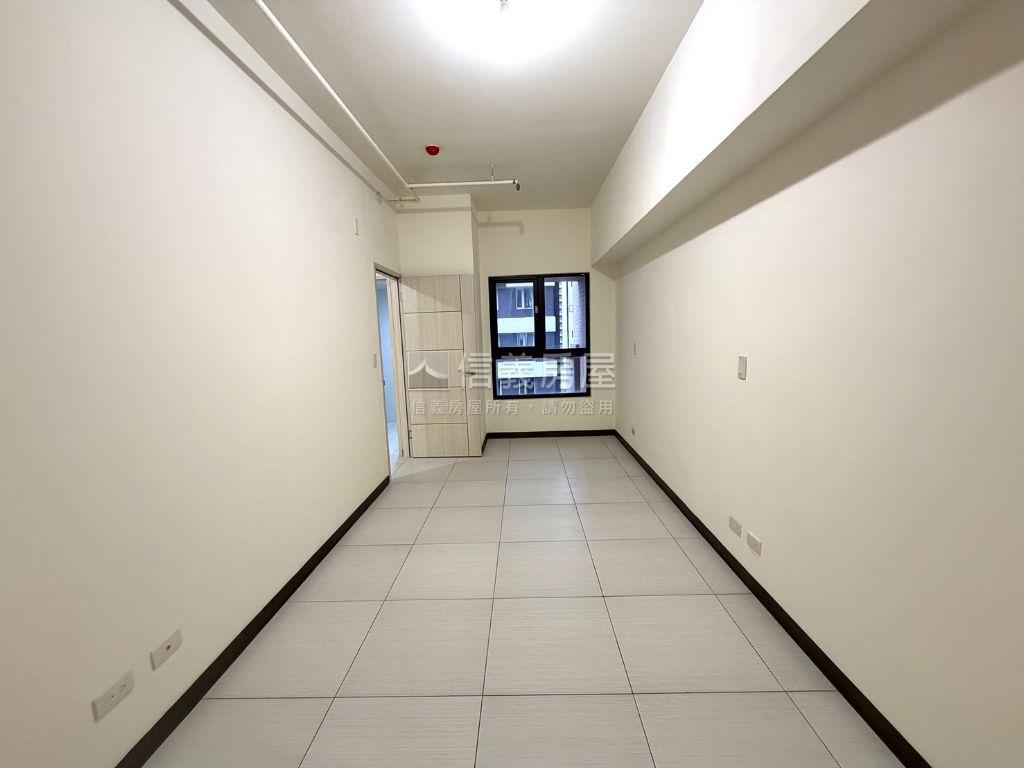 新悅城未住兩房房屋室內格局與周邊環境