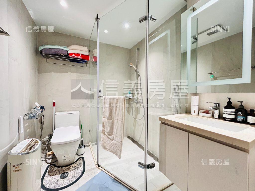 新忠泰建設公園景觀兩房車房屋室內格局與周邊環境