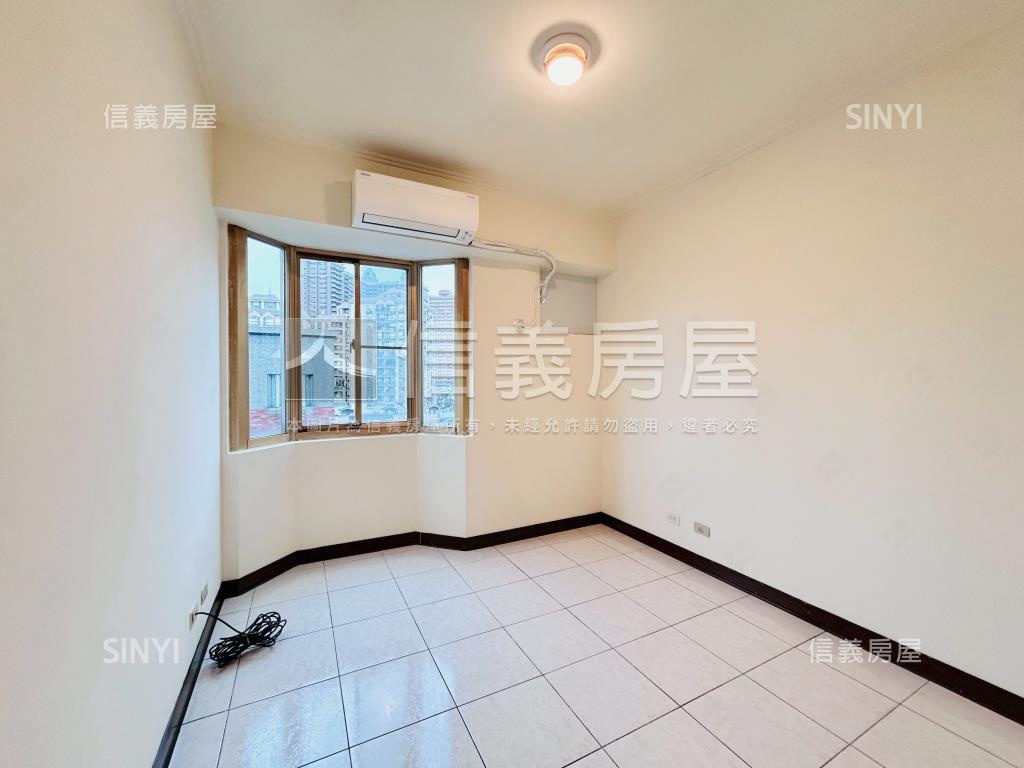 稀有釋出近長榮低總價三房房屋室內格局與周邊環境