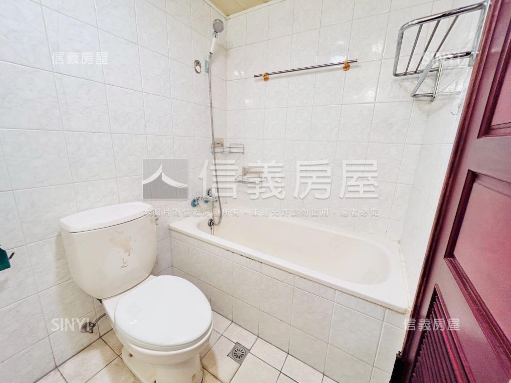 稀有釋出近長榮低總價三房房屋室內格局與周邊環境