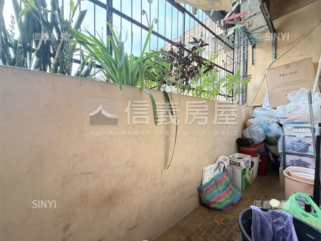 梅豐街三樓三房房屋室內格局與周邊環境