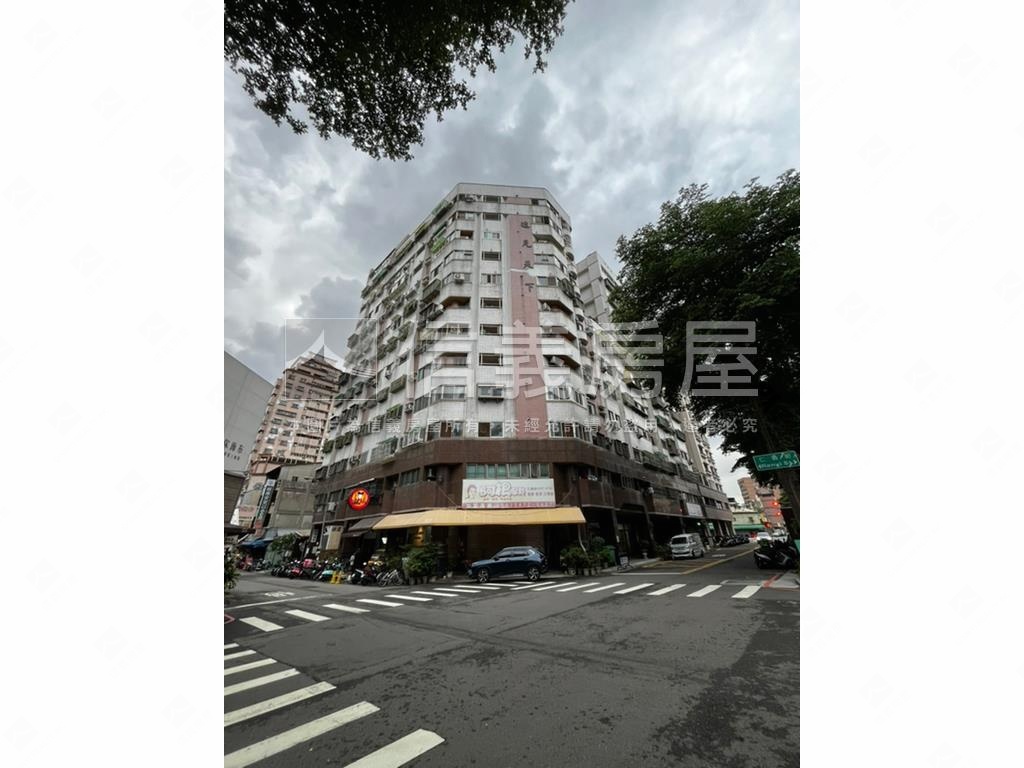 近中興大學低總價套房房屋室內格局與周邊環境