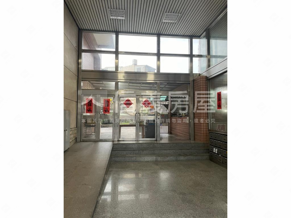金馬２期三房美廈房屋室內格局與周邊環境