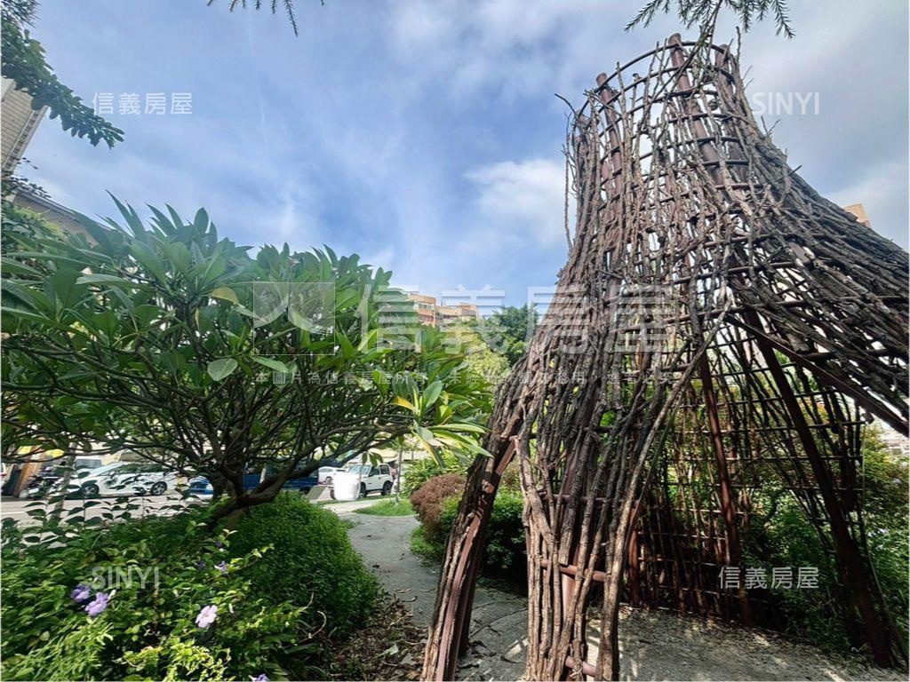 誠售北區收租裝潢臨路透天房屋室內格局與周邊環境