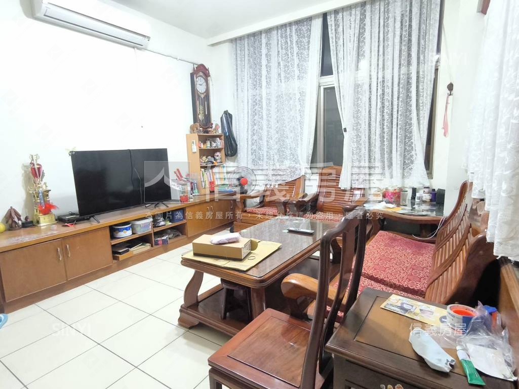 近林森國小樓中樓四房車位房屋室內格局與周邊環境