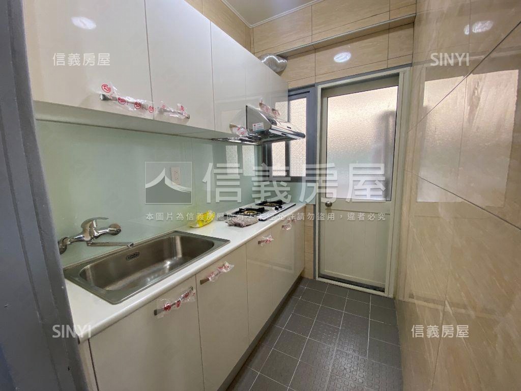 北區榮華街低總價三房美宅房屋室內格局與周邊環境