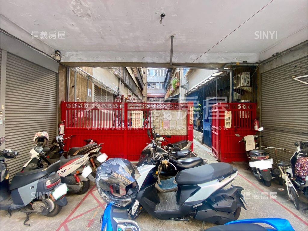 北區榮華街低總價三房美宅房屋室內格局與周邊環境