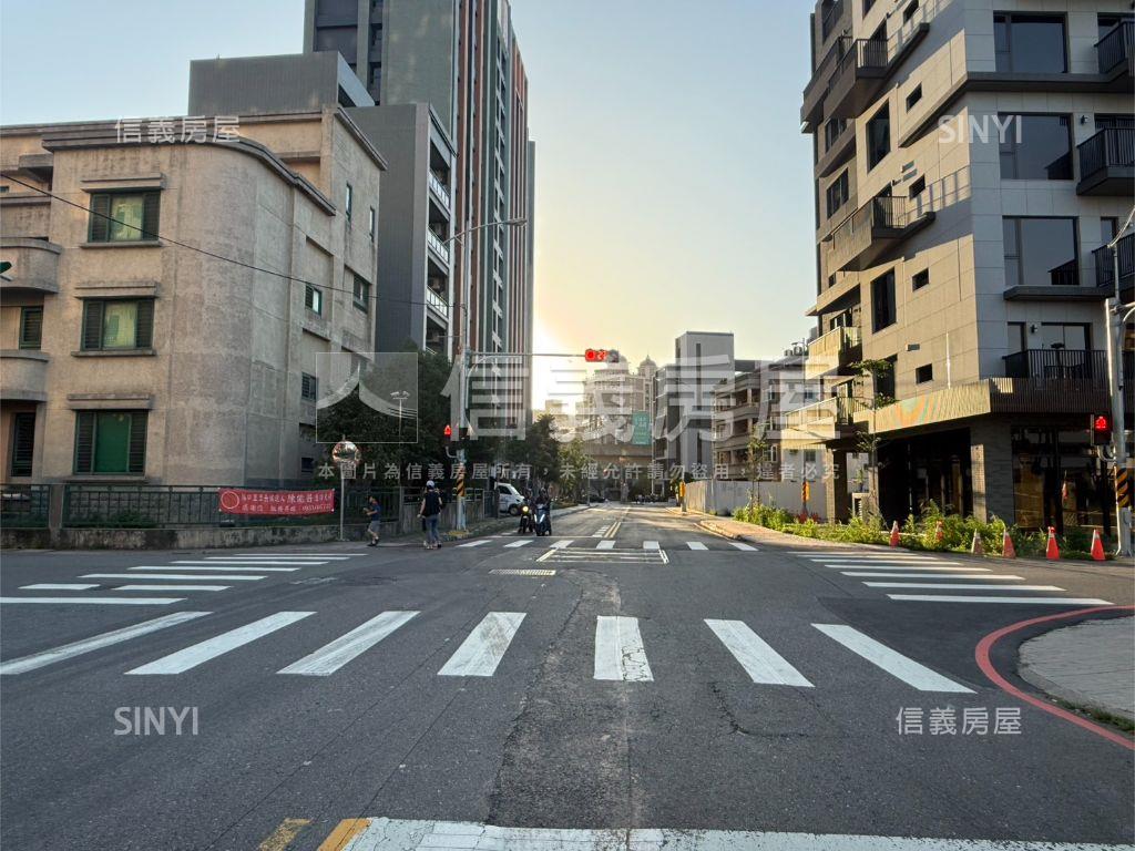 高鐵區鼎毅建設溫馨美三房房屋室內格局與周邊環境