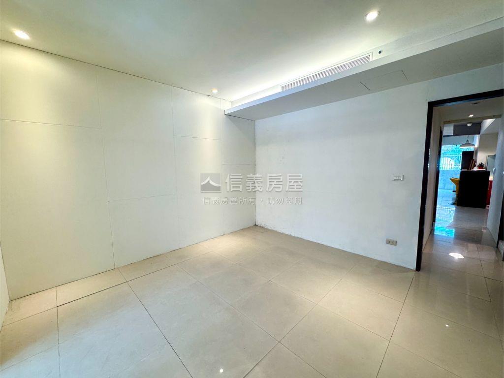 近國館靜巷邊間三房美寓房屋室內格局與周邊環境