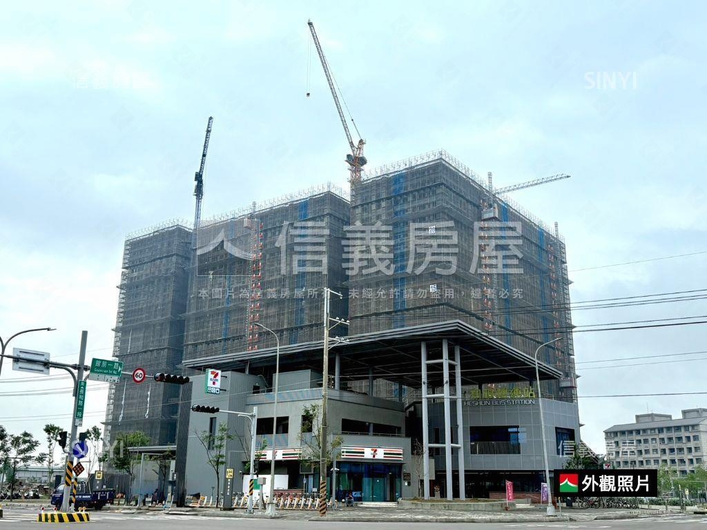 南科悦揚預售屋８樓二房房屋室內格局與周邊環境