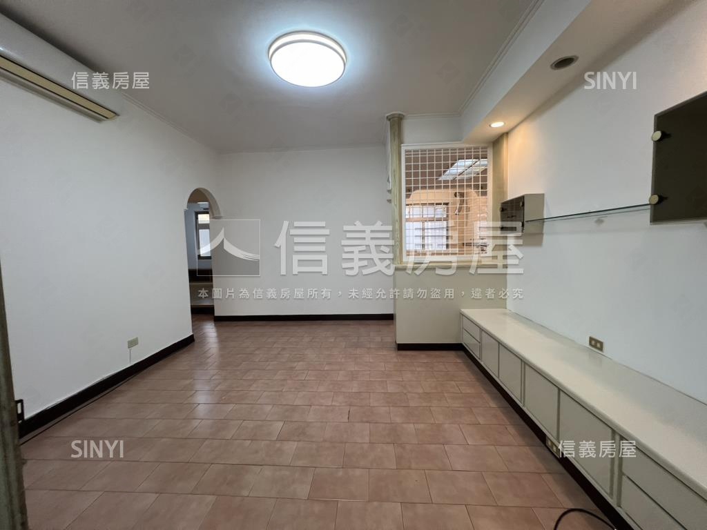 寶安街稀有釋出大三房房屋室內格局與周邊環境