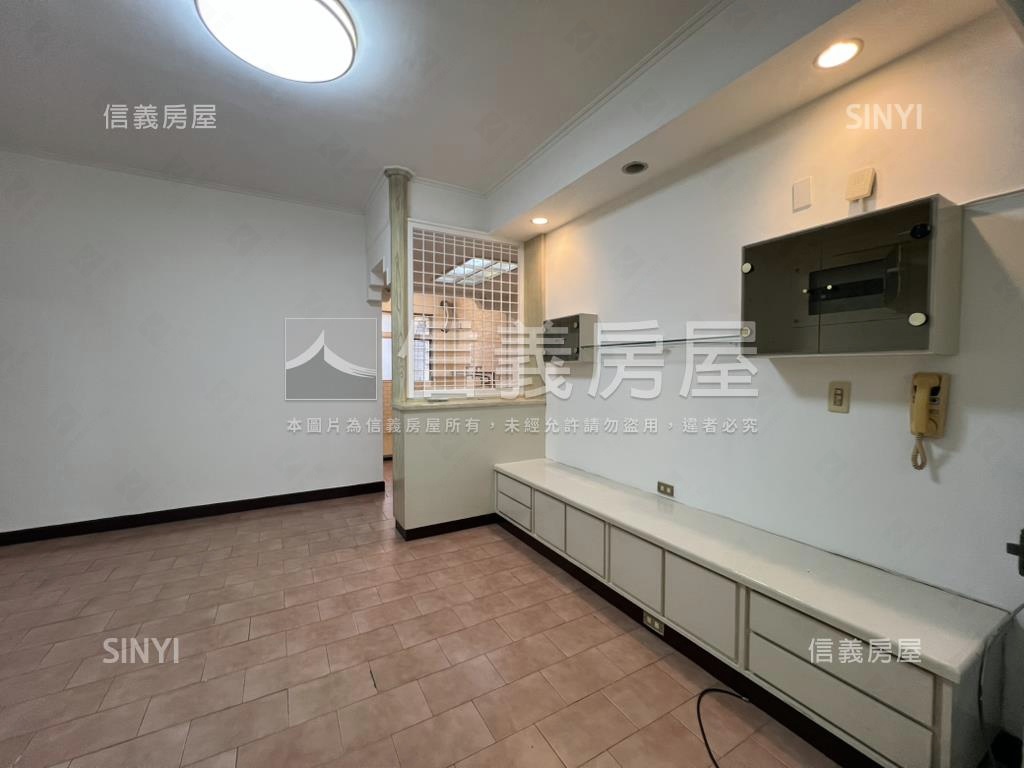 寶安街稀有釋出大三房房屋室內格局與周邊環境