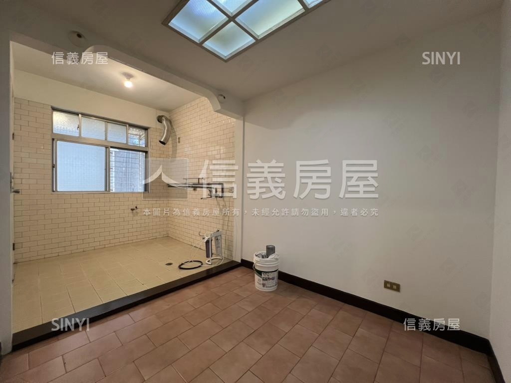 寶安街稀有釋出大三房房屋室內格局與周邊環境