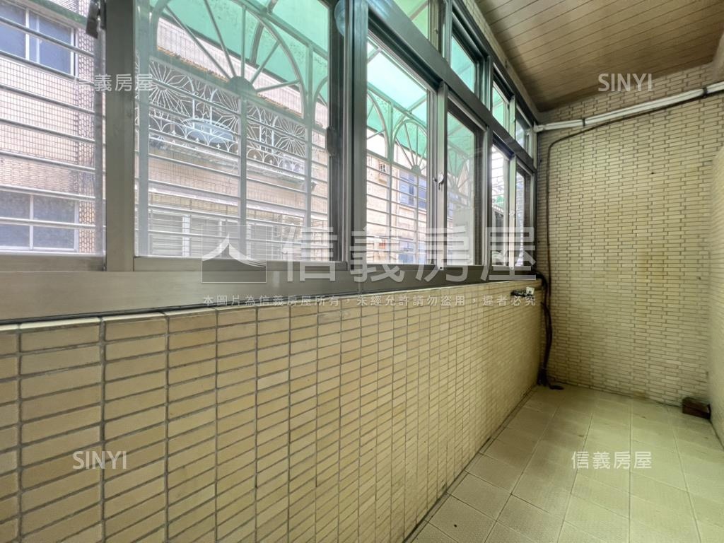寶安街稀有釋出大三房房屋室內格局與周邊環境