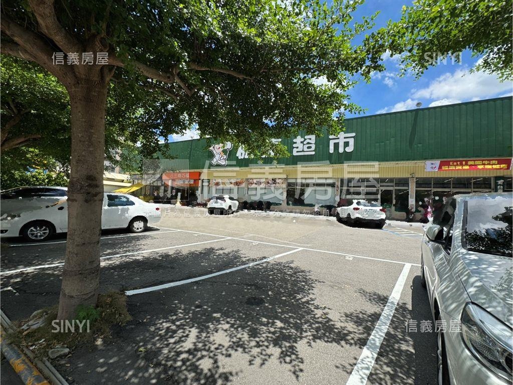 軍功東山商圈臨路透店房屋室內格局與周邊環境