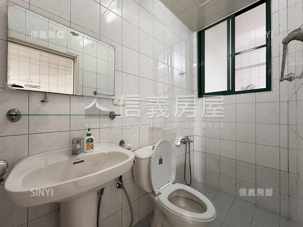 北高巨蛋瑞豐熱鬧金透店房屋室內格局與周邊環境