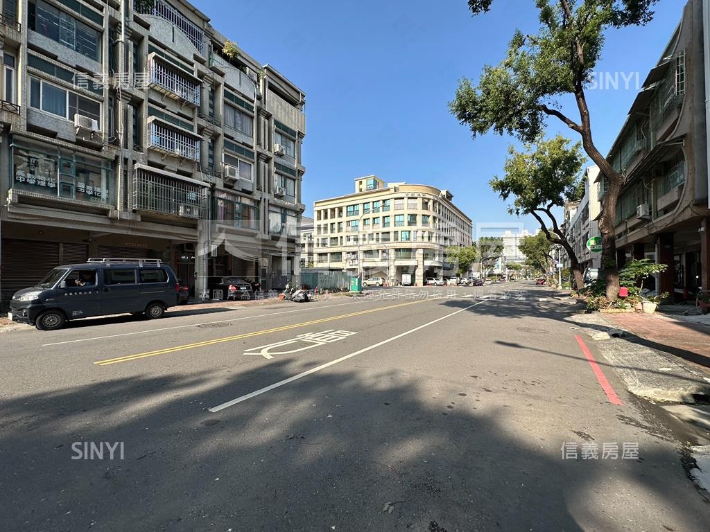 北高巨蛋瑞豐熱鬧金透店房屋室內格局與周邊環境