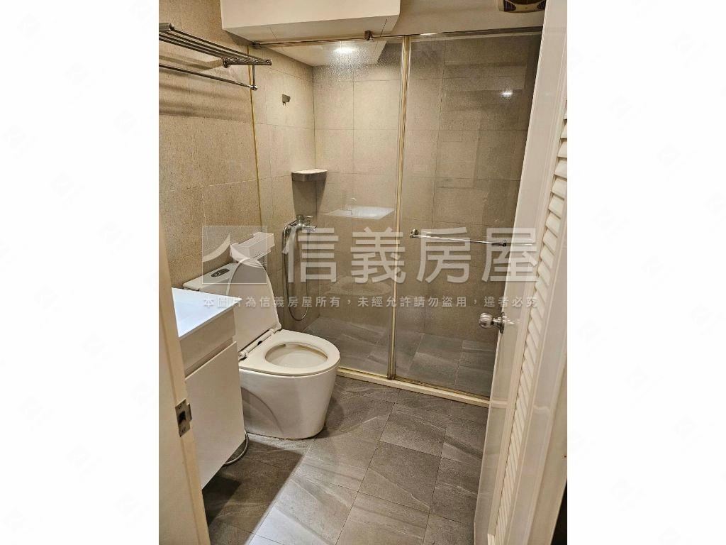 近捷運松江南京投報佳華廈房屋室內格局與周邊環境
