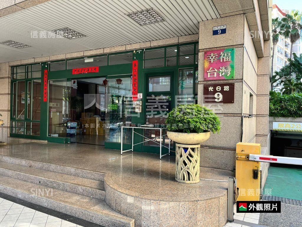 超棒！大面寬路寬角間店面房屋室內格局與周邊環境