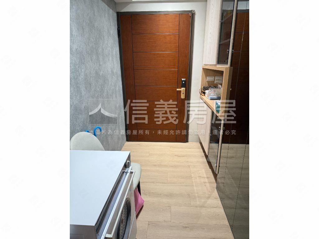 大園宜雄玉㵎美三房雙車位房屋室內格局與周邊環境