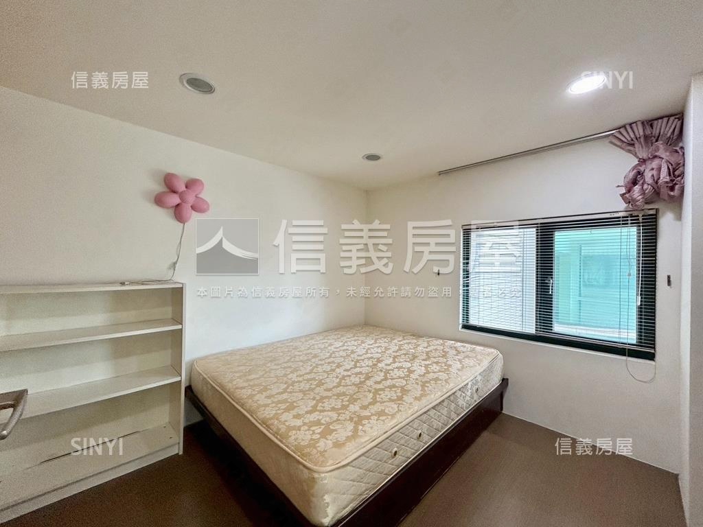 近園區清大採光俠客附車位房屋室內格局與周邊環境