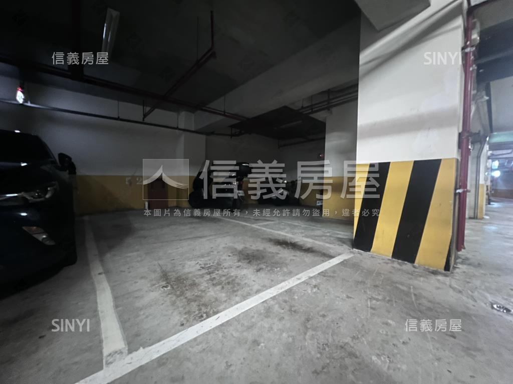 近園區清大採光俠客附車位房屋室內格局與周邊環境