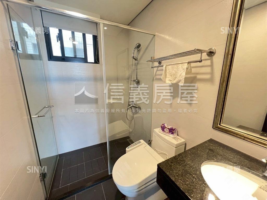 Ｗ時代兩房平車房屋室內格局與周邊環境