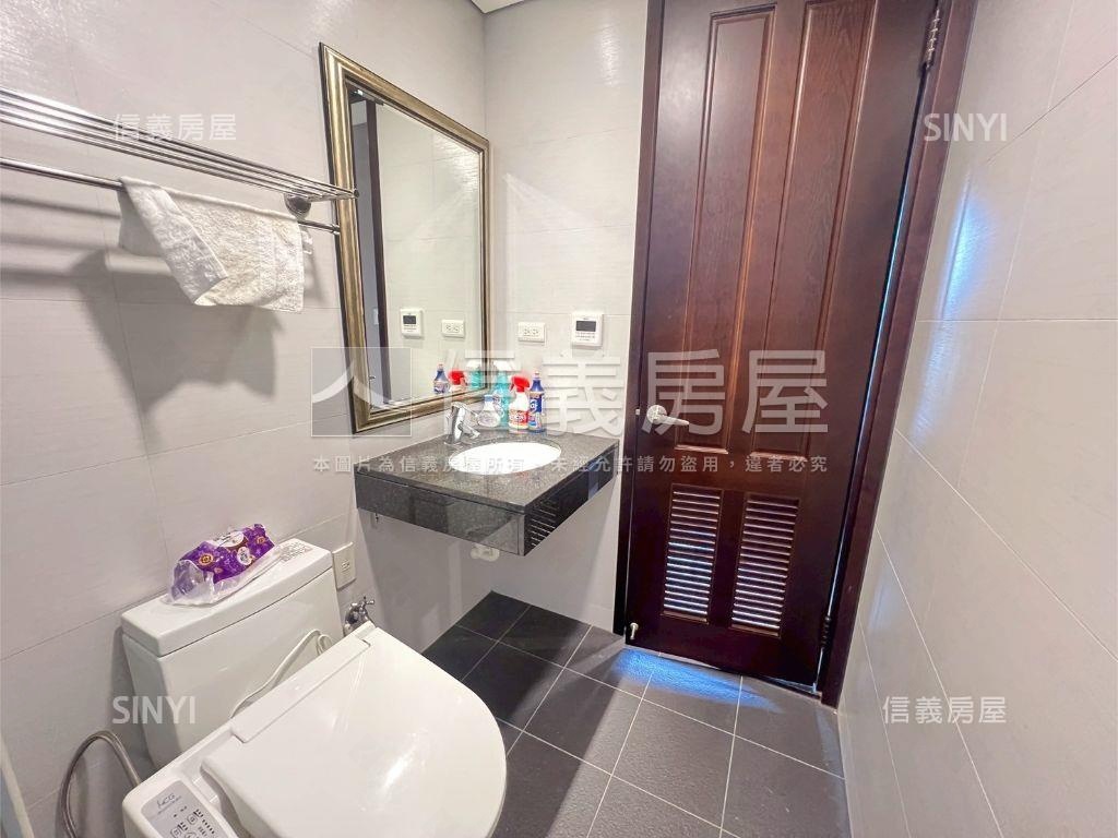 Ｗ時代兩房平車房屋室內格局與周邊環境