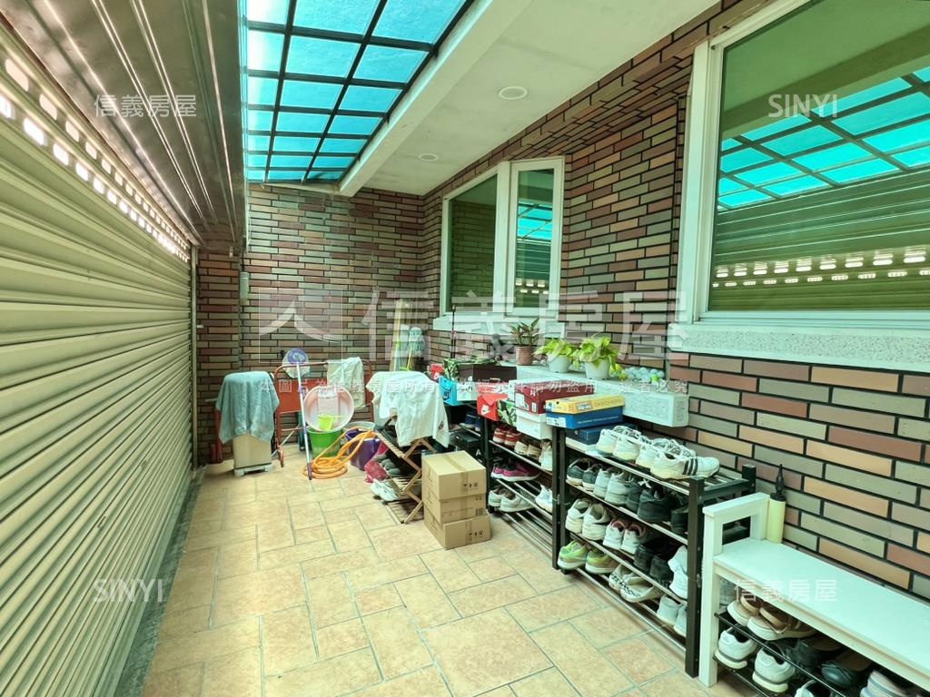 新接中正學區靜巷車庫６房房屋室內格局與周邊環境