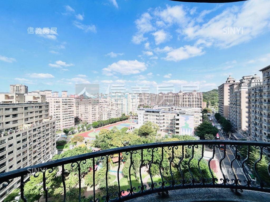 次頂樓景觀面公園中悅凱撒房屋室內格局與周邊環境