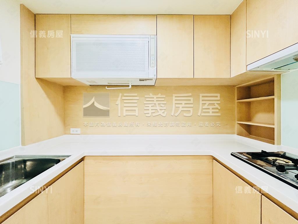 專任低總價三房美宅房屋室內格局與周邊環境