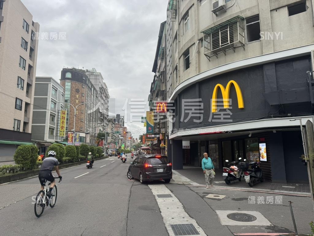 專任低總價三房美宅房屋室內格局與周邊環境