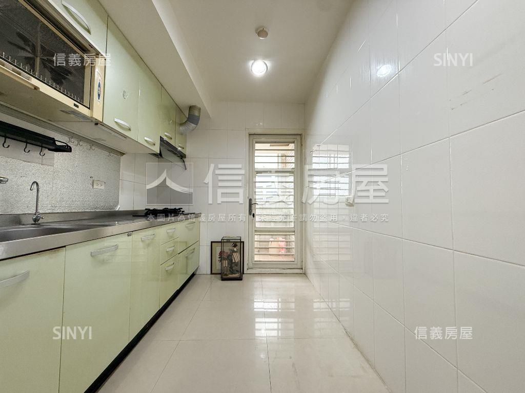 【廣一福和大廈】高樓邊間房屋室內格局與周邊環境