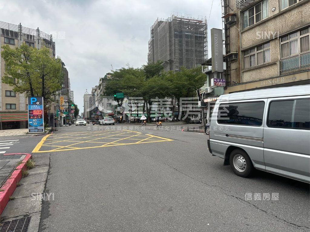 成淵高中獨戶黃金二樓房屋室內格局與周邊環境