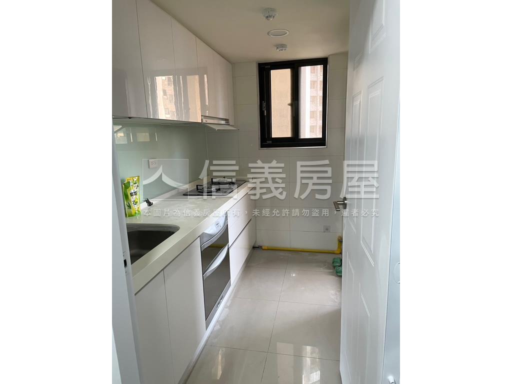 優質美裝潢興希望兩房房屋室內格局與周邊環境