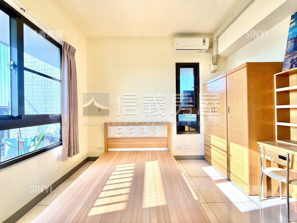 仁雄商圈兩房車位房屋室內格局與周邊環境