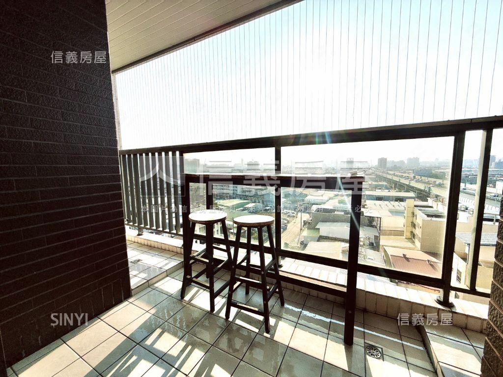 仁雄商圈兩房車位房屋室內格局與周邊環境