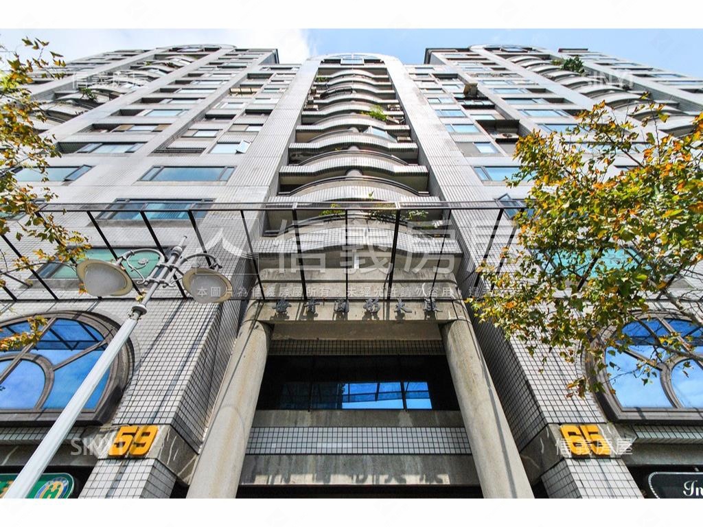 世青圓形房屋室內格局與周邊環境