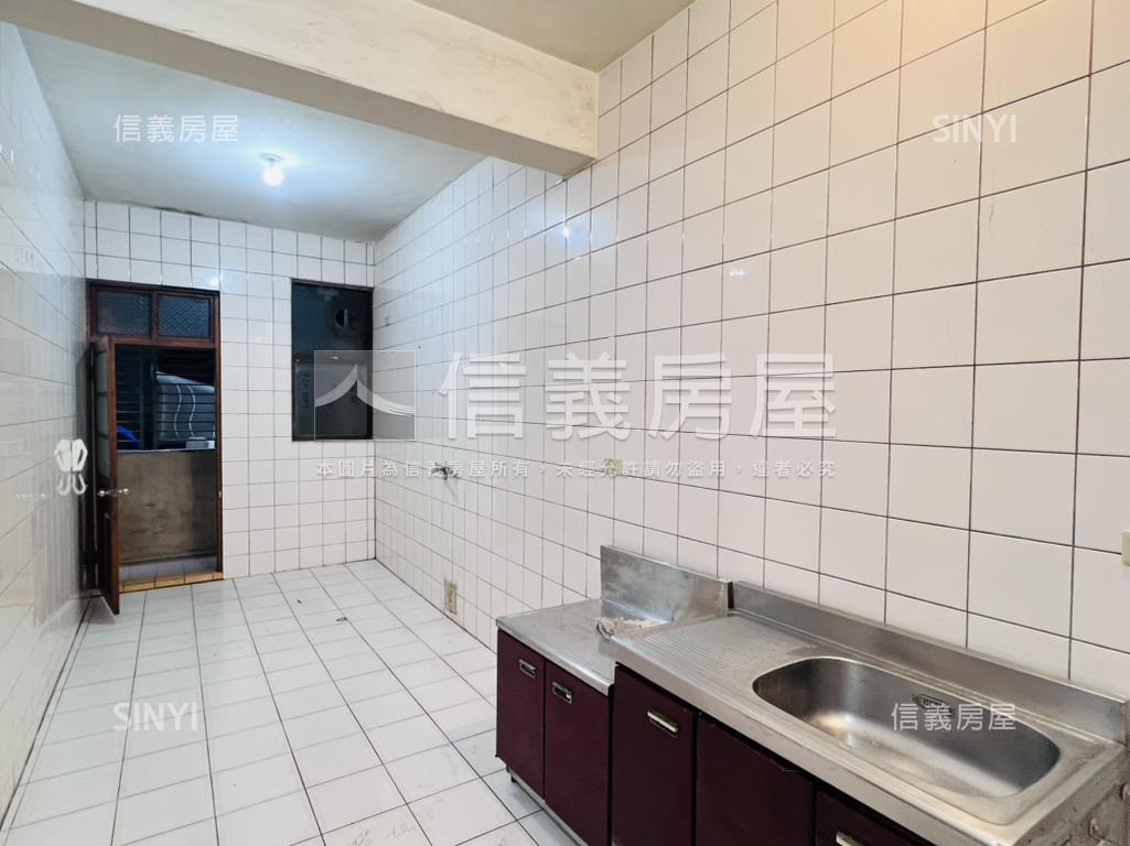 正文化路透店稀有釋出房屋室內格局與周邊環境
