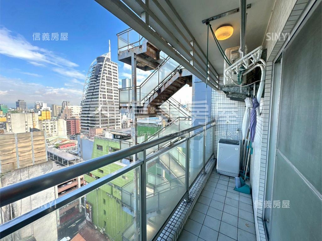 西門捷運高樓景觀套房房屋室內格局與周邊環境